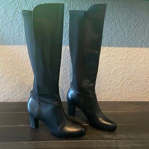 NWOT knee high boots
